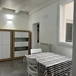 Entire House Centro بيت للعطل *