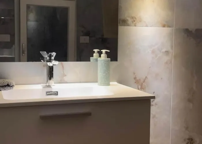 Entire House Centro بيت للعطل Nardò